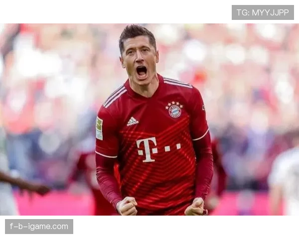 莱万比赛效率下滑：年龄影响几何