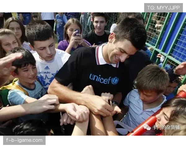 德约科维奇早餐吃三颗蛋白配冰水,我啃着隔夜面包刷到这新闻差点把手机扔了 德约科维奇早餐吃三颗蛋白配冰水,我啃着隔夜面包刷到这新闻差点把手机扔了